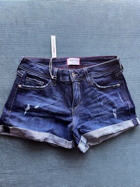 Fran Denim Molly 27 Shorts Jeans NWT Athletic Women Dark Wash Distressed Curvy